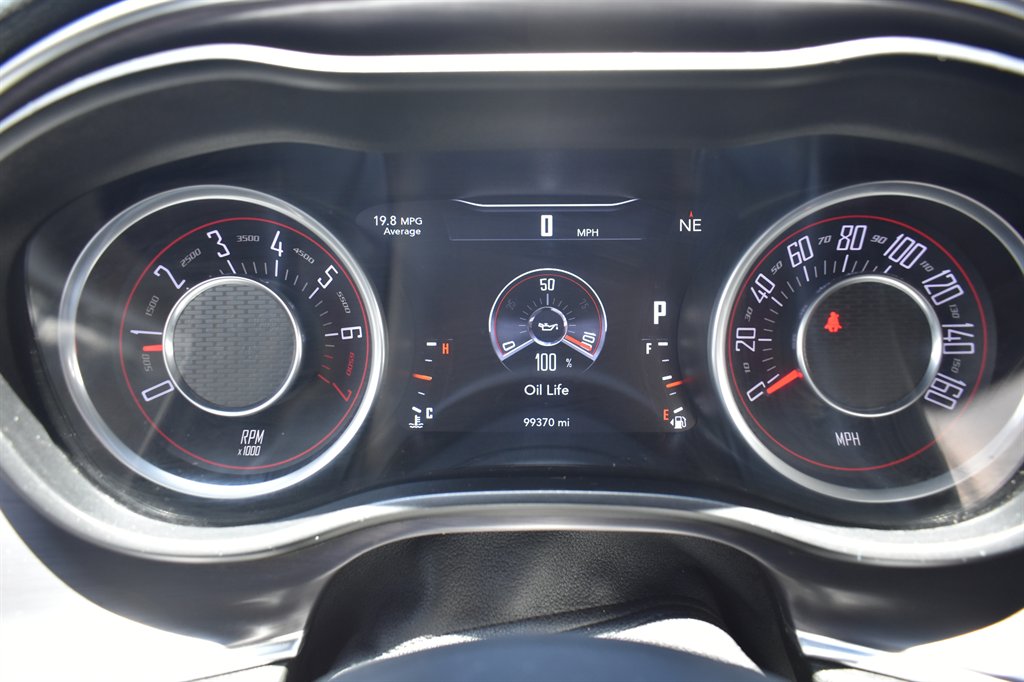 2016 Dodge Challenger SXT - Photo 14
