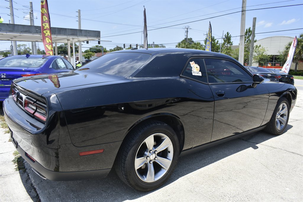 2016 Dodge Challenger SXT - Photo 35