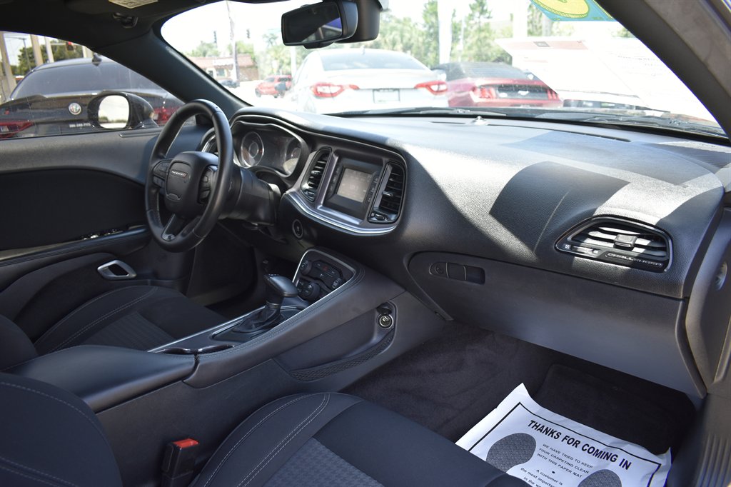 2016 Dodge Challenger SXT - Photo 25