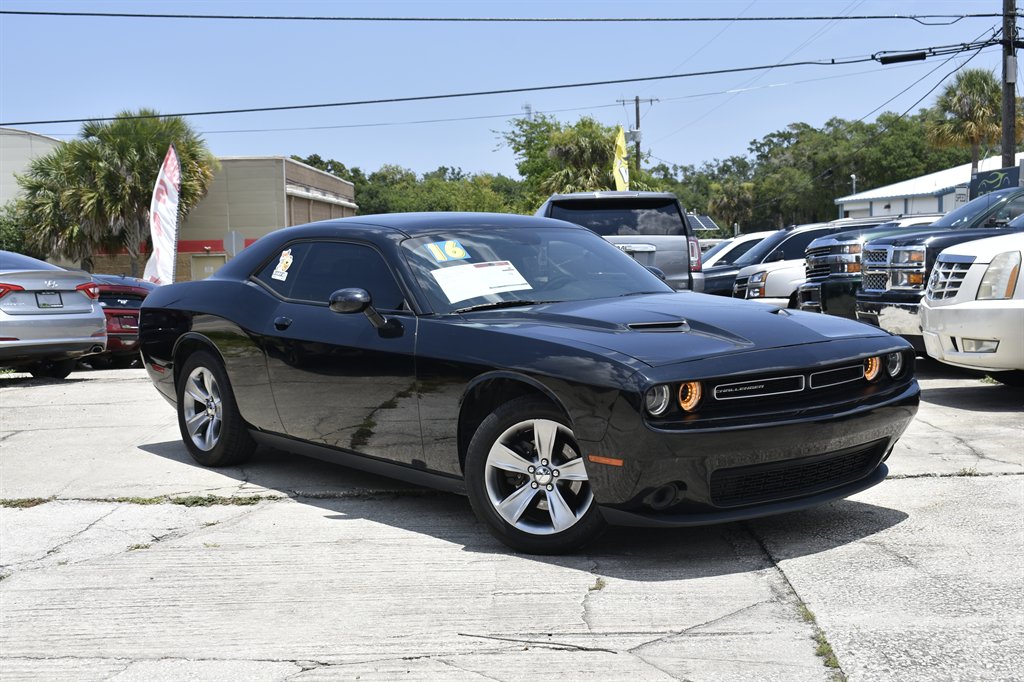 2016 Dodge Challenger SXT - Photo 28