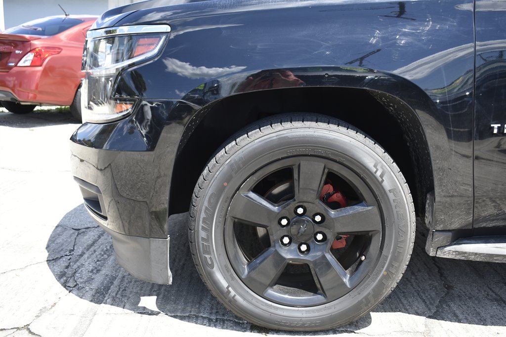2017 Chevrolet Tahoe LT - Photo 10