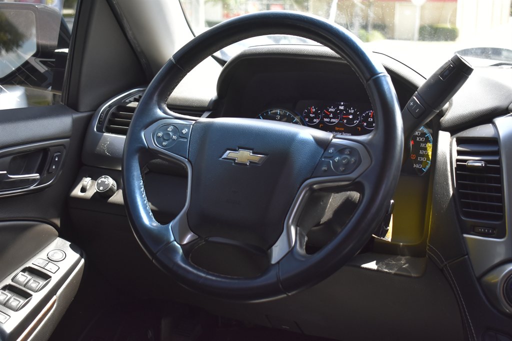 2017 Chevrolet Tahoe LT - Photo 23
