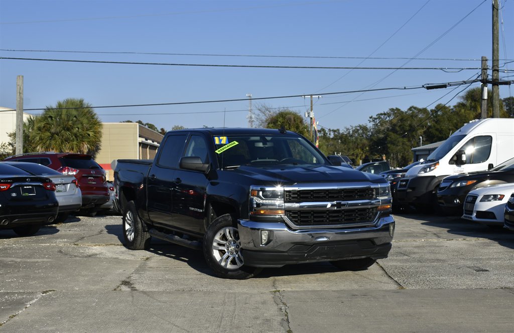 2017 Chevrolet Silverado 1500 LT's photo