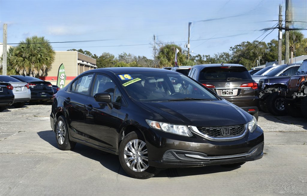 2014 Honda Civic LX's photo