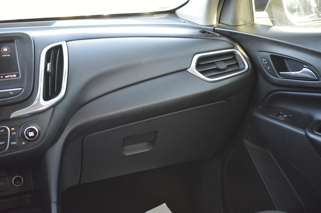 2020 Chevrolet Equinox LT - Photo 23