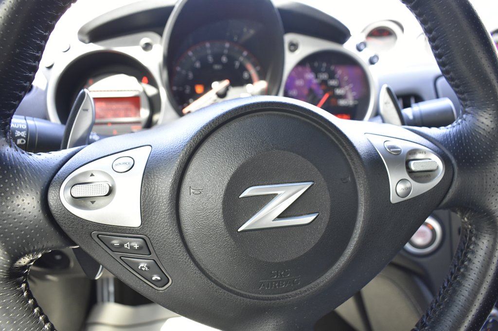 2013 Nissan 370Z Coupe Touring - Photo 22