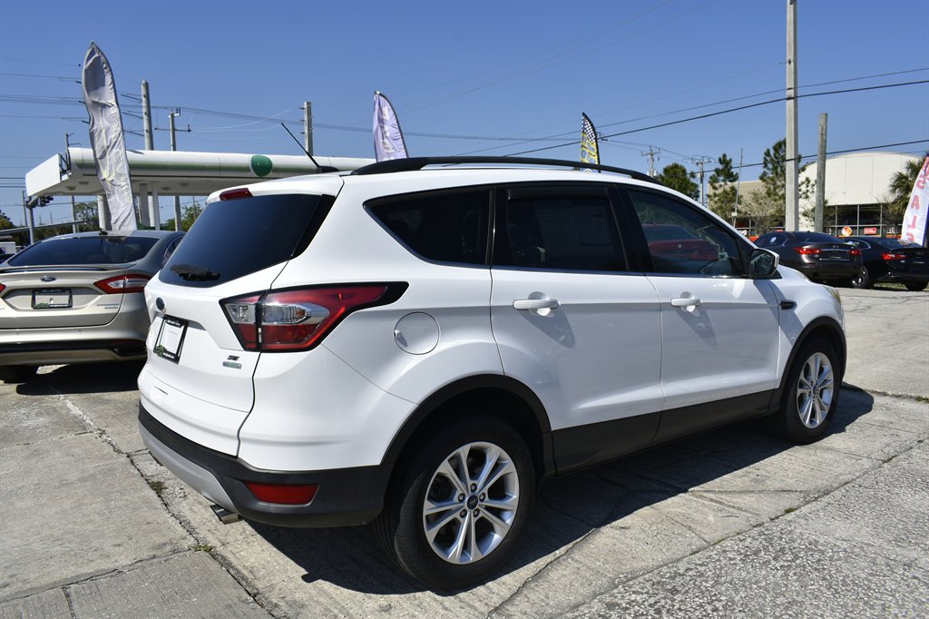 2018 Ford Escape SE - Photo 34
