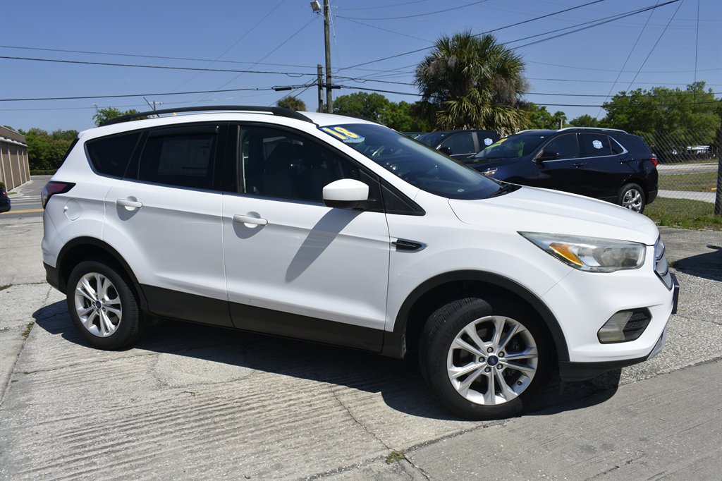 2018 Ford Escape SE - Photo 29