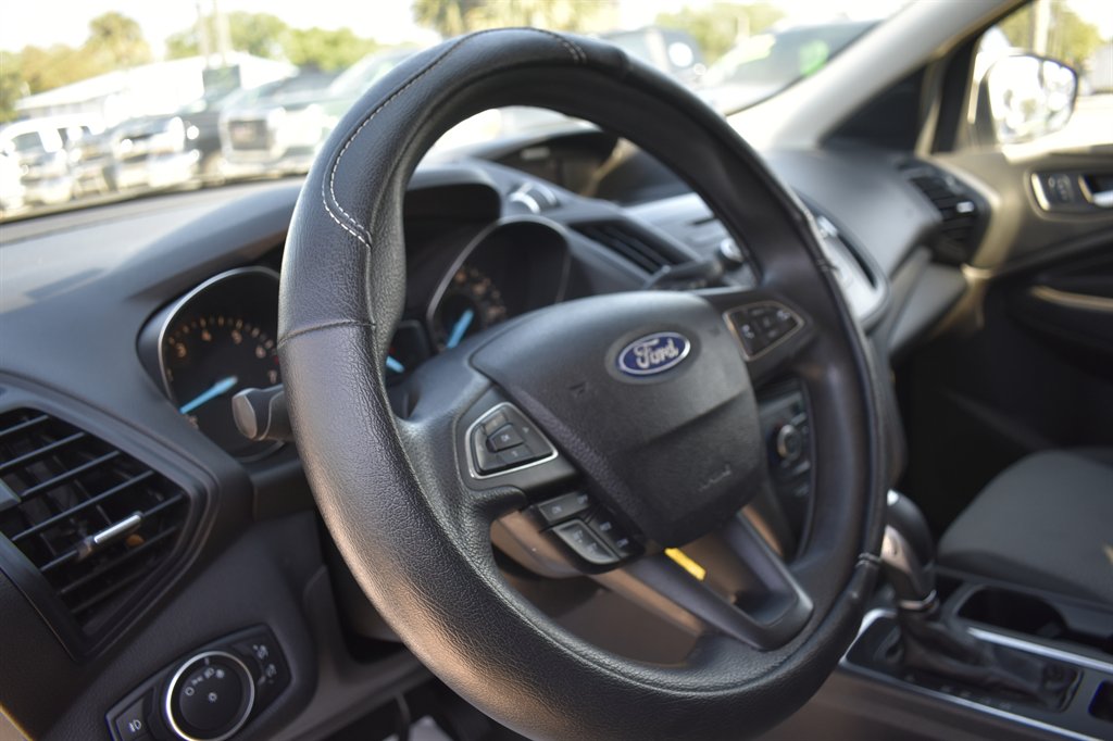 2018 Ford Escape SE - Photo 15