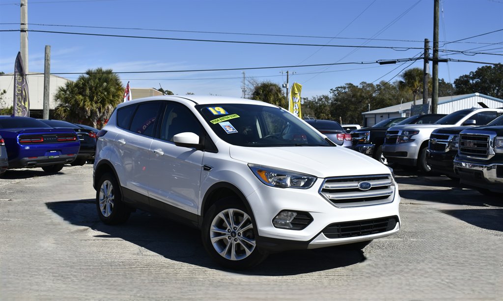 2019 Ford Escape SE