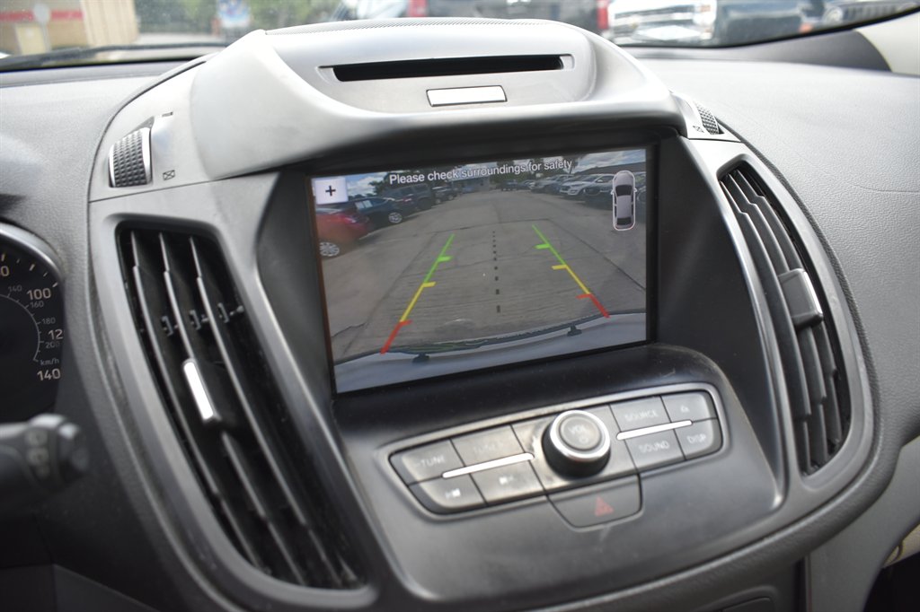 2017 Ford Escape SE - Photo 16