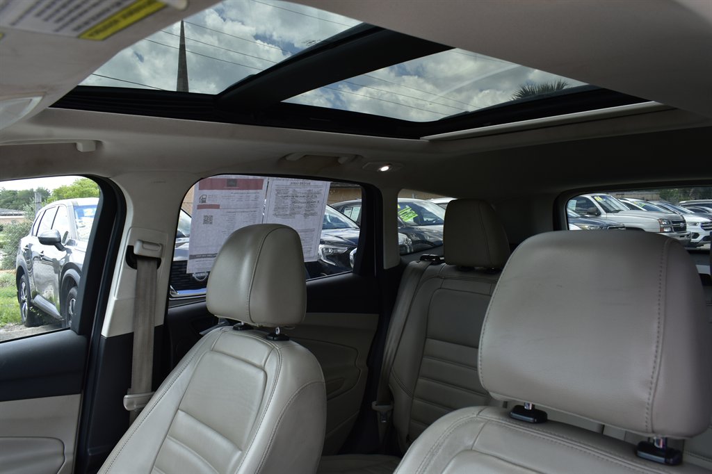 2017 Ford Escape SE - Photo 29