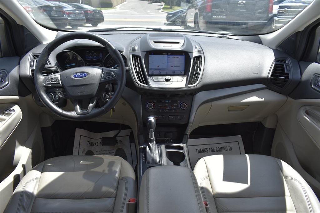 2017 Ford Escape SE - Photo 23