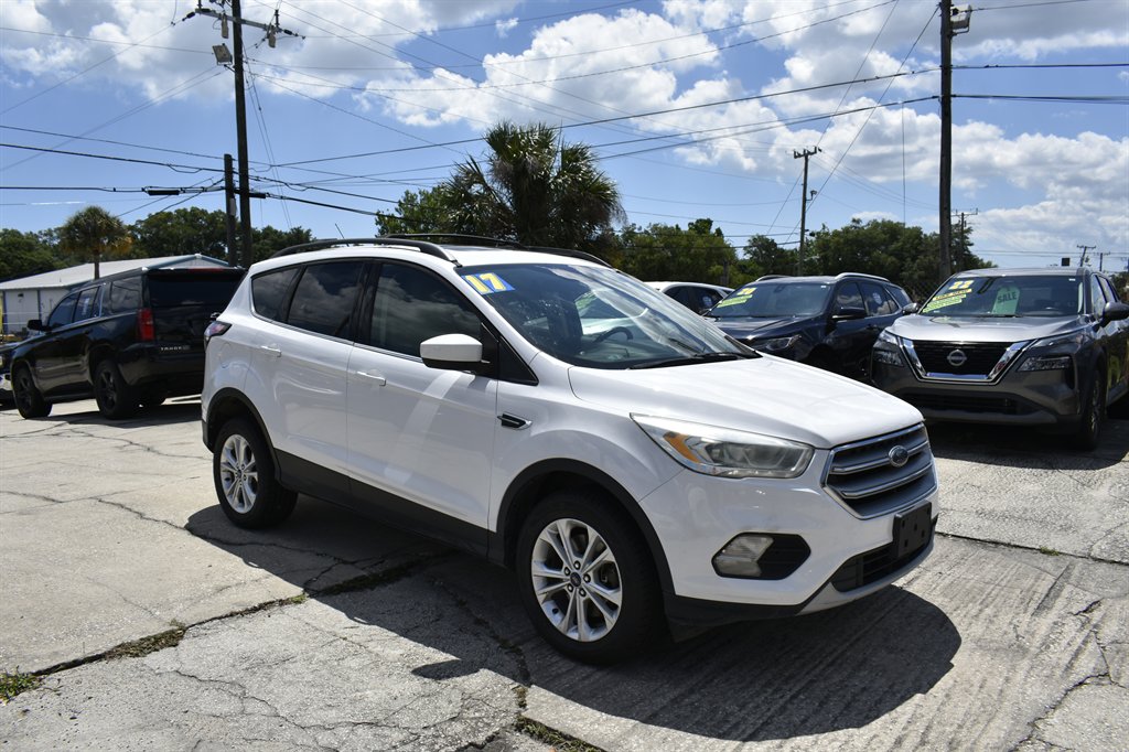 2017 Ford Escape SE - Photo 36